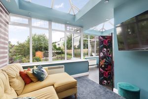 Photo 19- click for photo gallery